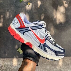 Nike Zoom Vomero 5 "USA" Size 9.5